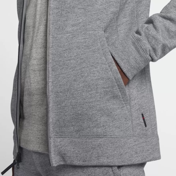 AIR JORDAN WINGS FLEECE HOODIE - Picture 15 of 16